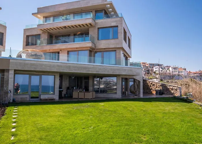 Lili בית הארחה